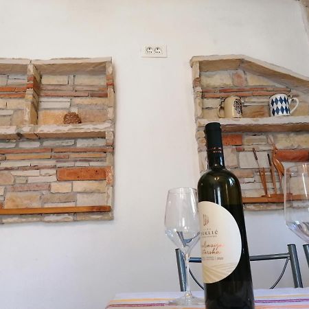 Nice Apartment Montepozzo With Private Garden โรวีน ภายนอก รูปภาพ